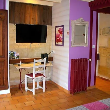 Domaine De Monein Couette-café 3*